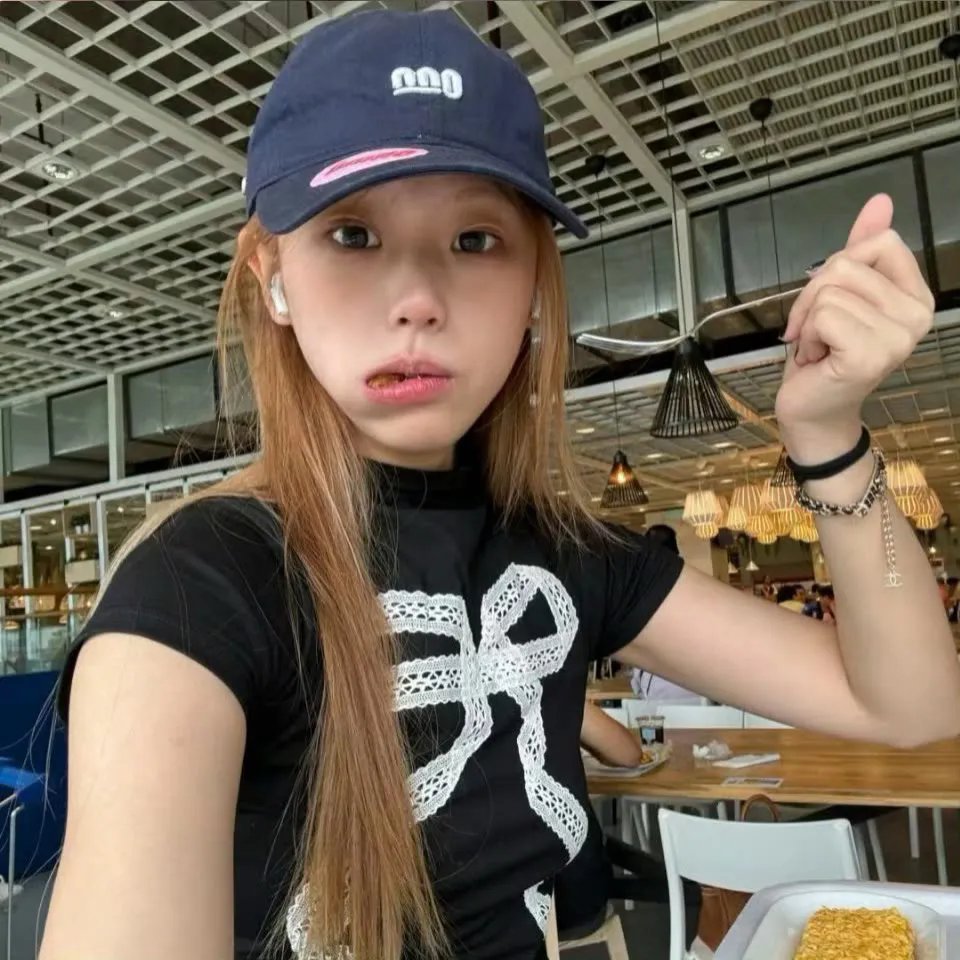 闺蜜说她大哥凶，可他喊我宝宝耶